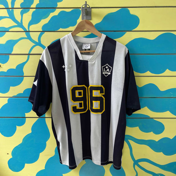 Camiseta deportiva rayas azul y blanca bershka - Secondary