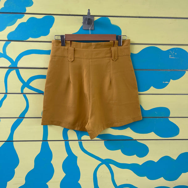 Short Amarillo Dulce Moda - Secondary