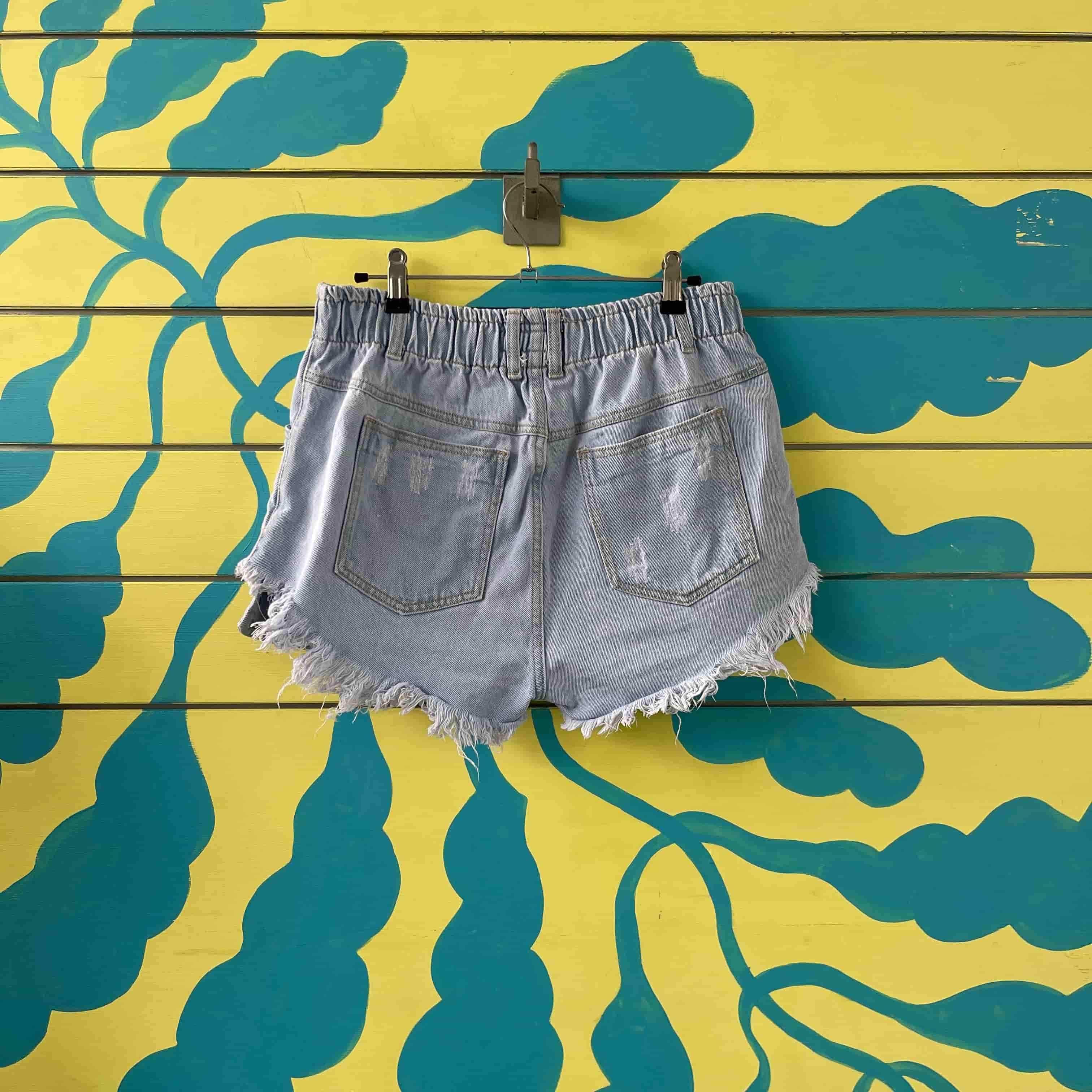 Short de jean azul claro - Gallery 2