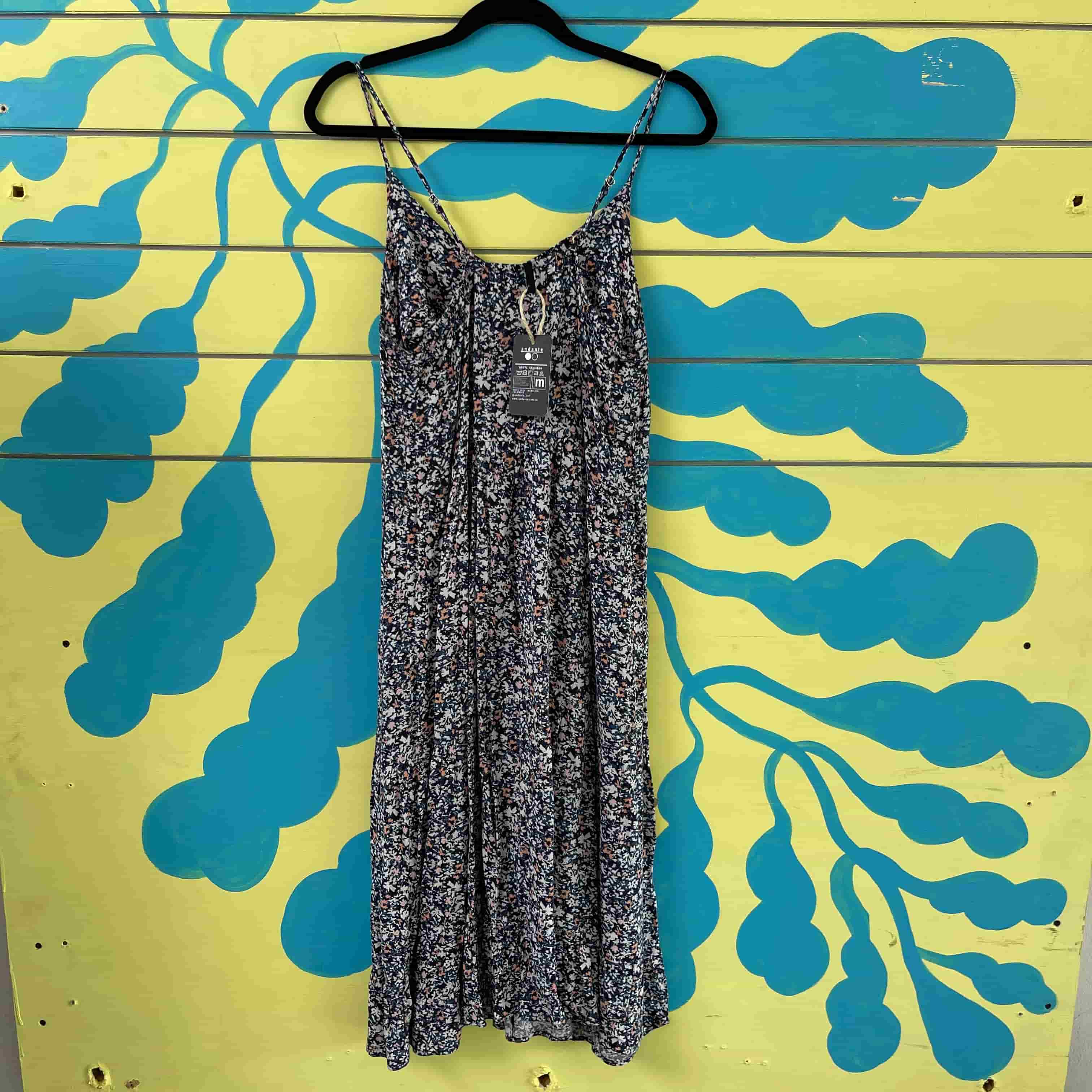 Vestido azul de flores blancas y rosa - Gallery 2