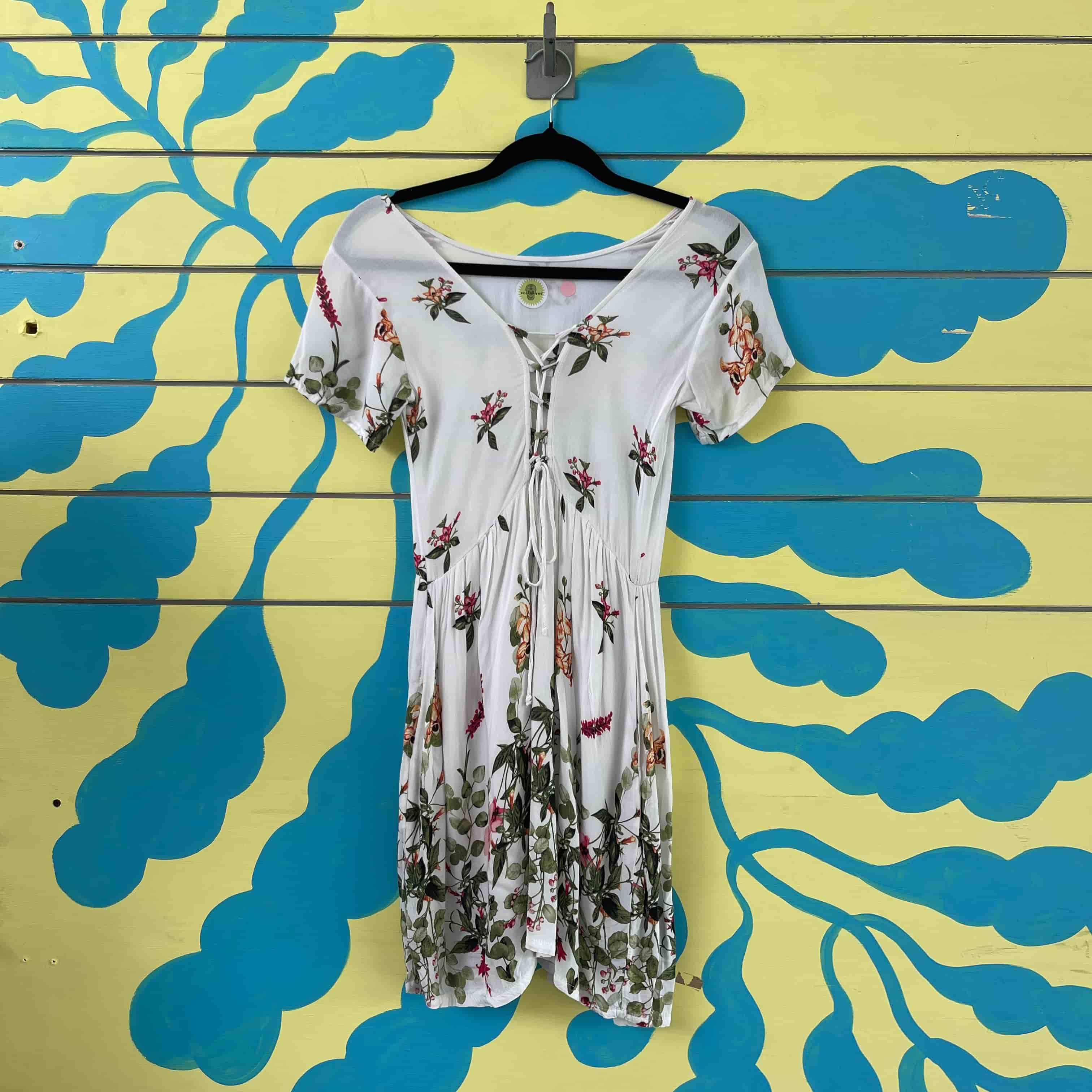 Vestido blanco de floresamarillas y rojas - Gallery 1