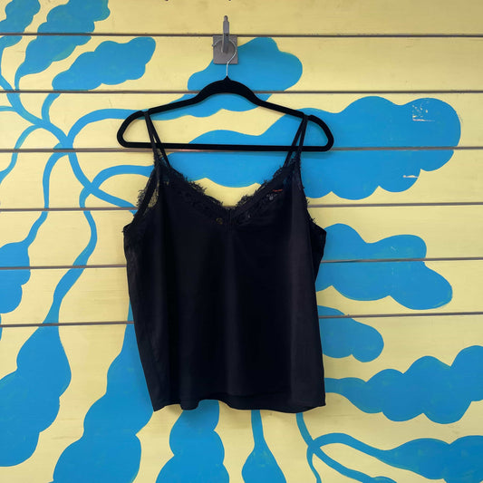 Blusa negra de tirantas