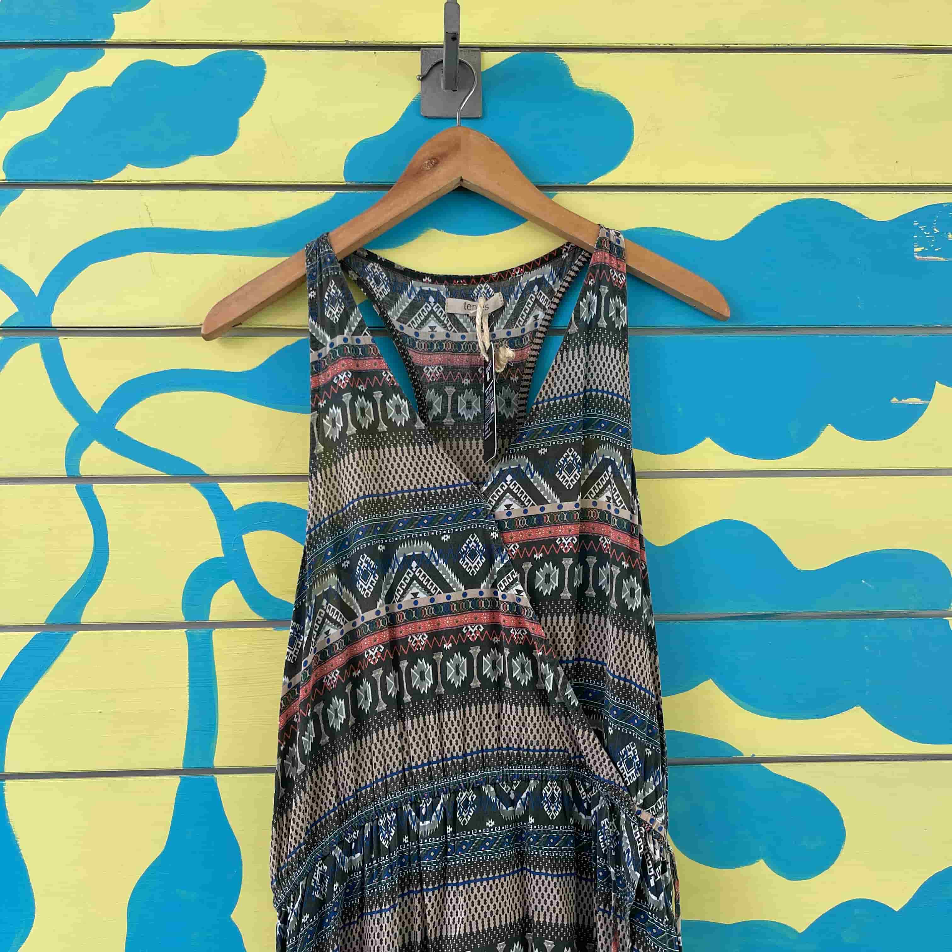 vestido con cola Tennis - Gallery 1