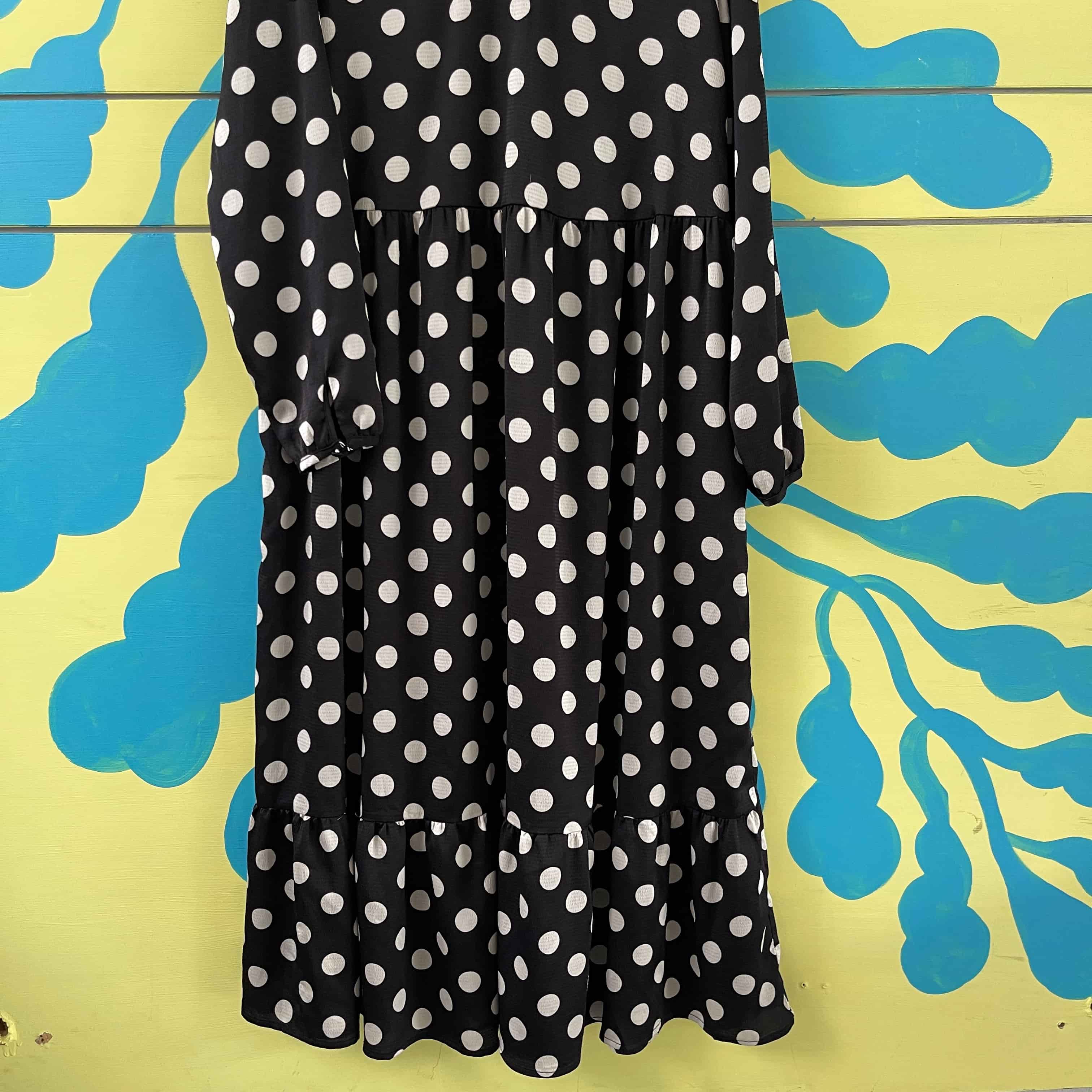 Vestido negro de bolas blancas talla M - Gallery 4