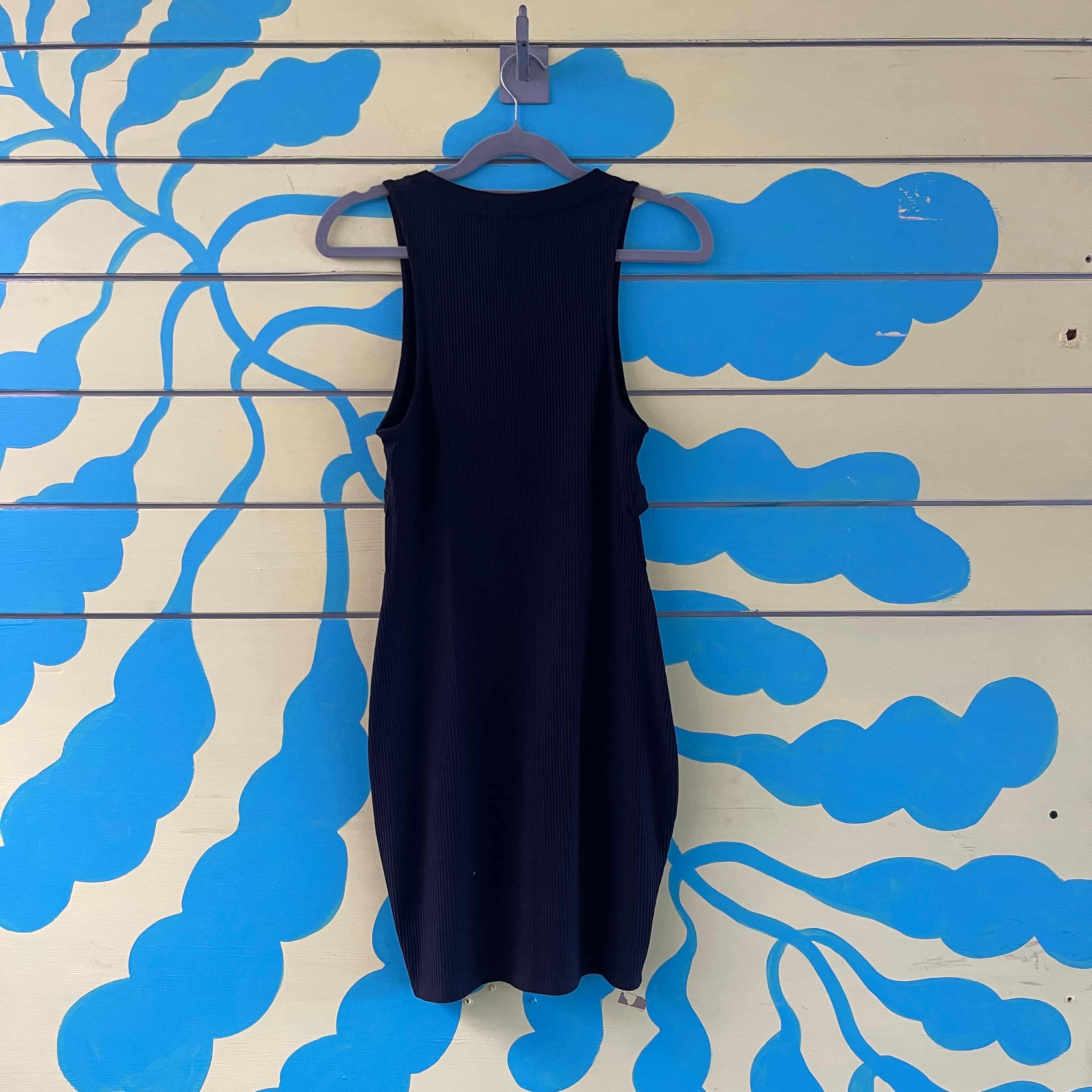 Vestido negro de tela tejida - Gallery 2