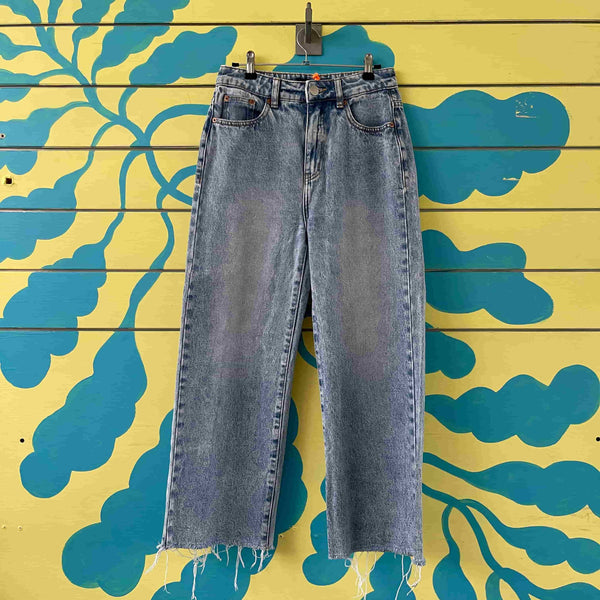 Jean azul claro Decjuba talla 8
