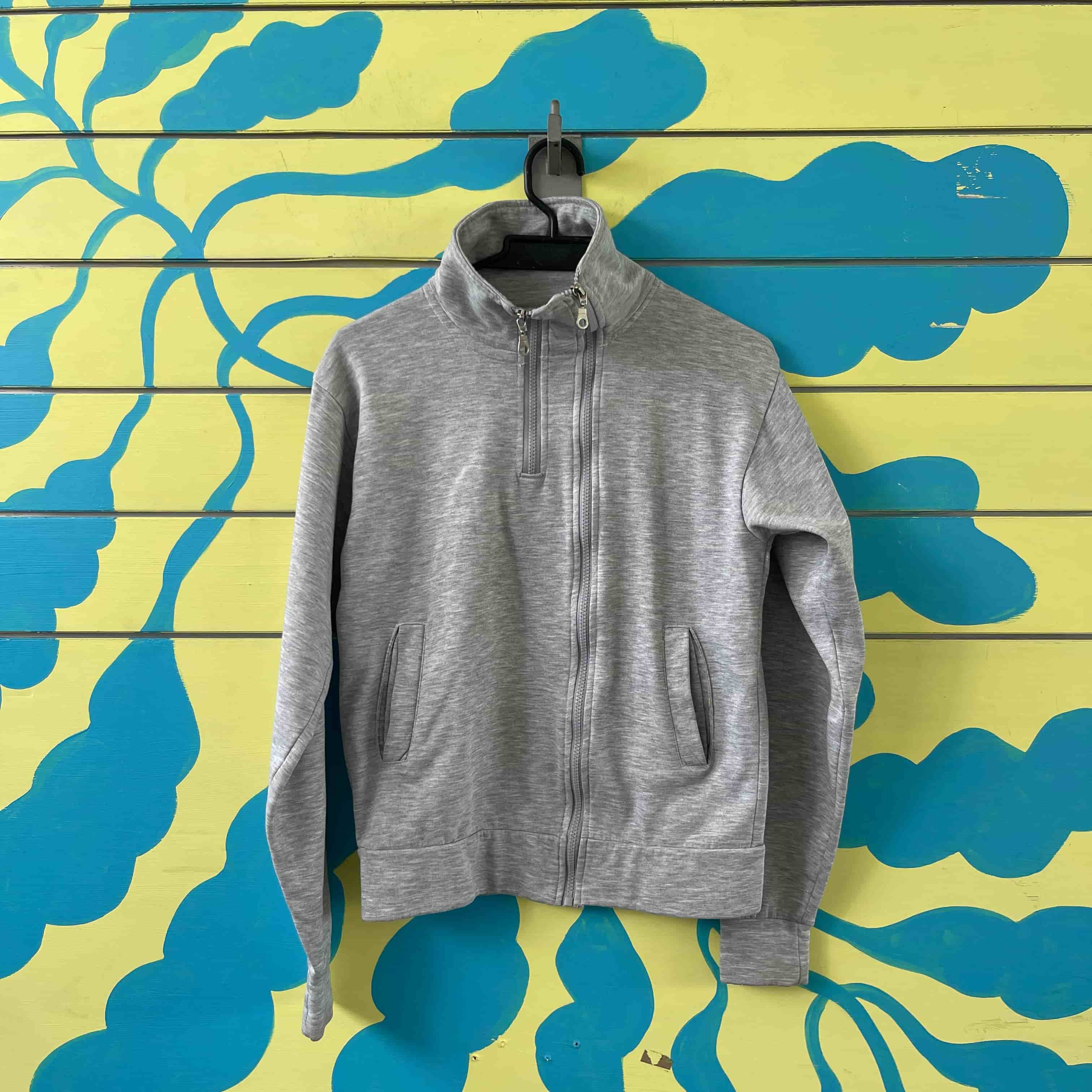 Chaqueta gris Talla M - Gallery 1