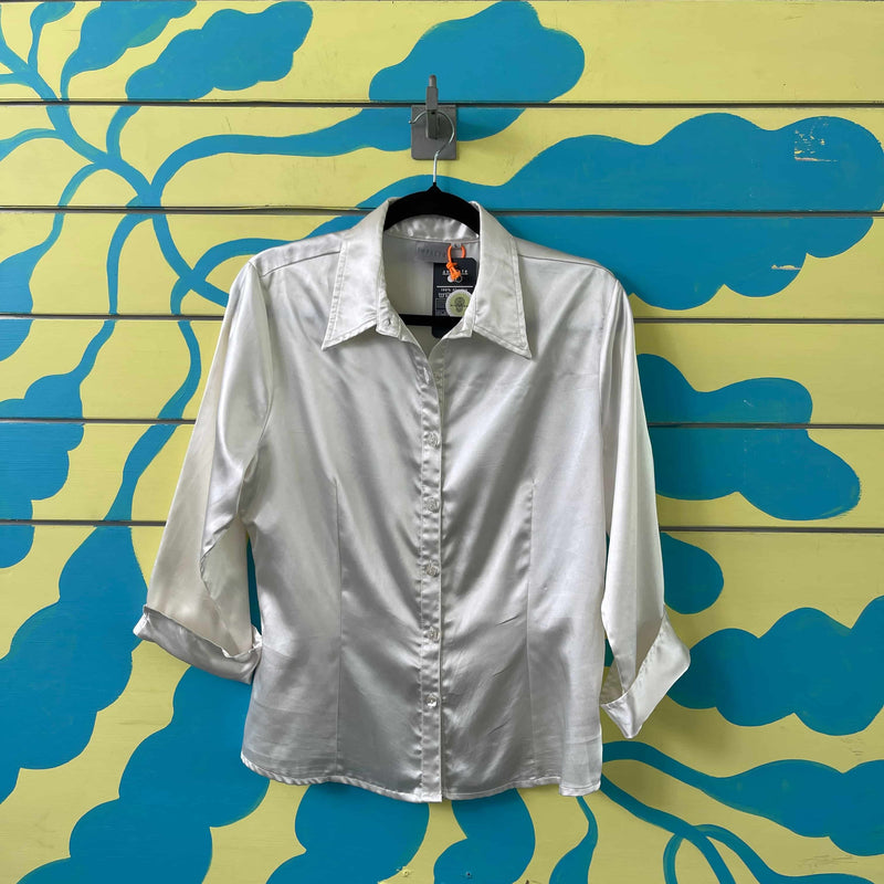 Camisa camisera marfil brillante talla L - Image 1