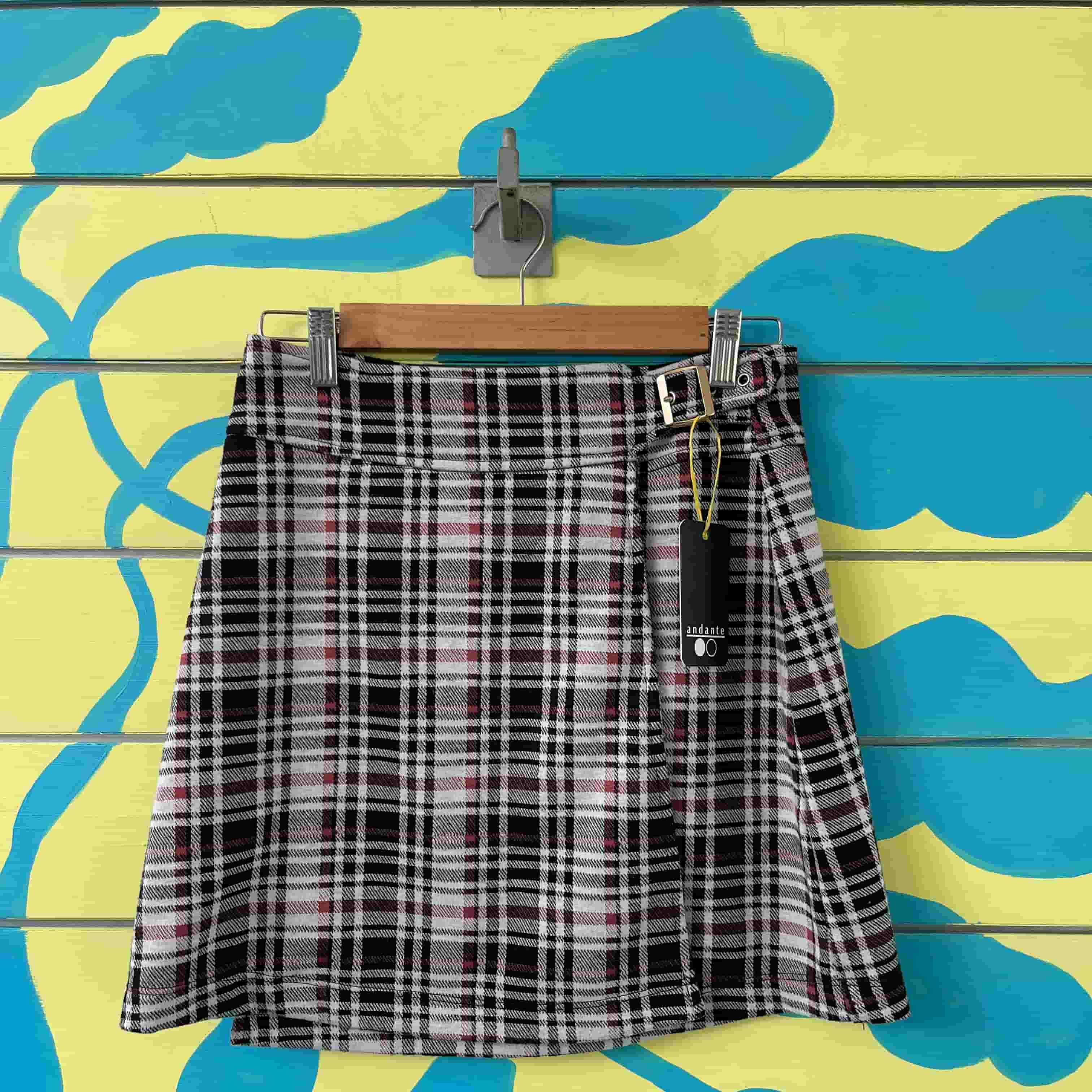 Minifalda cuadros gris blanco rojo talla M - Gallery 1