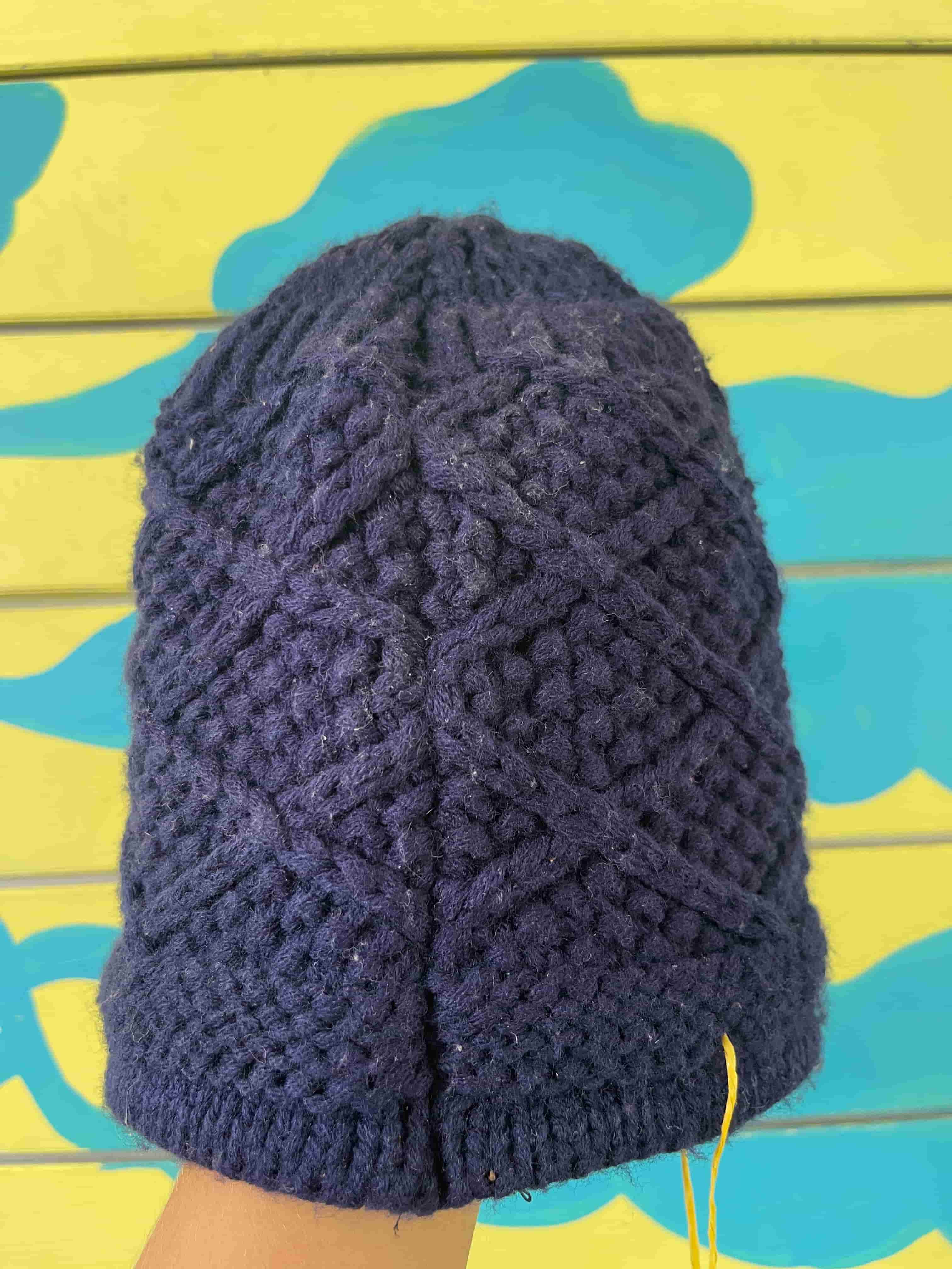 Gorro azul tejido - Gallery 3