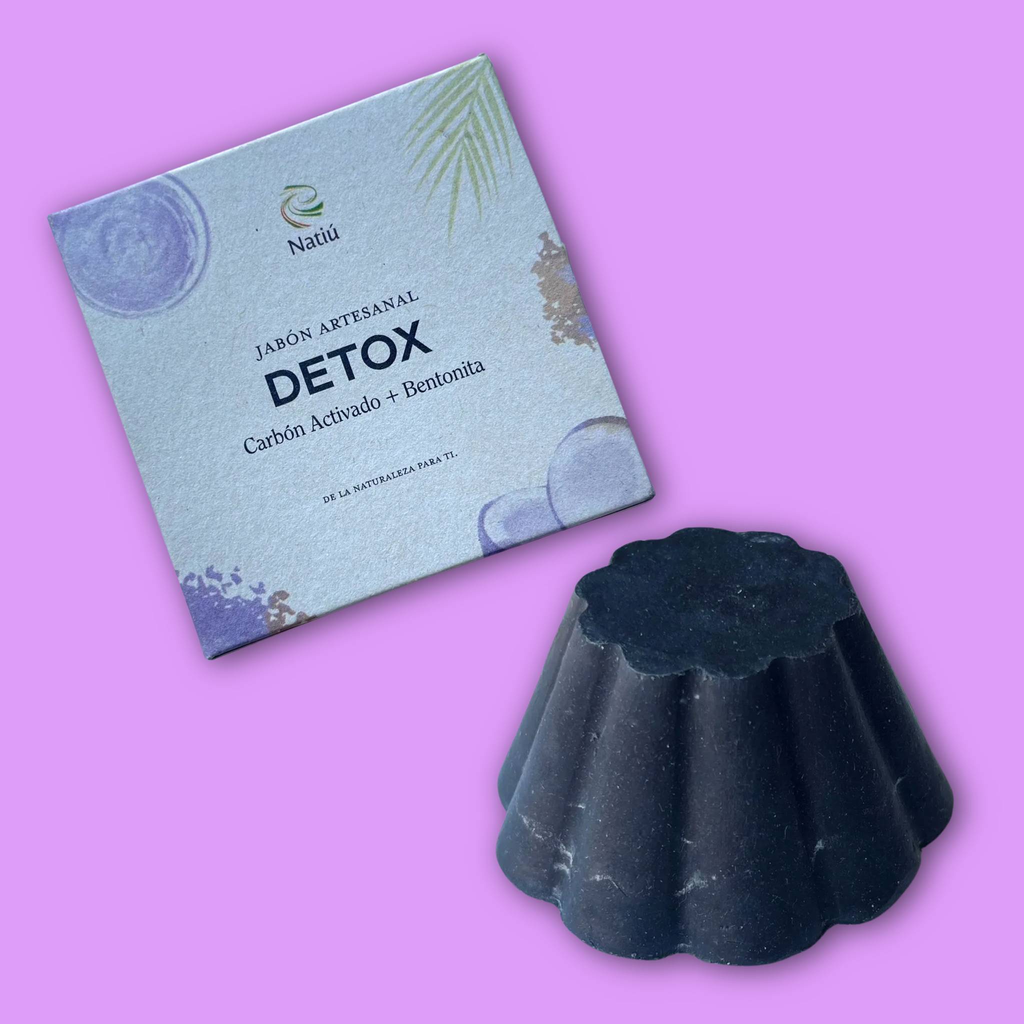 Jabón Detox de Carbón Activado 95 gr. Natiú - Gallery 1