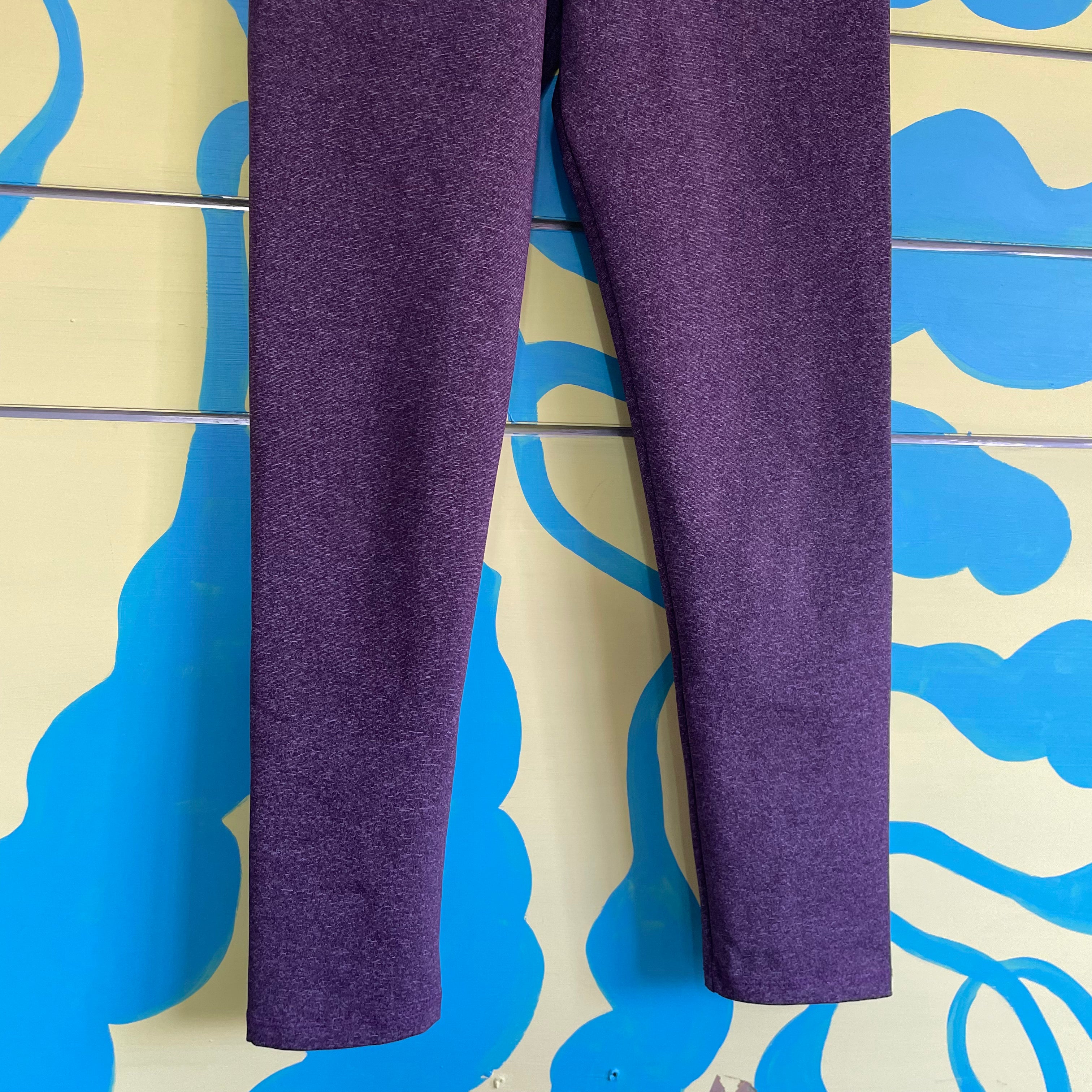 Leggin Deportivo Morado - Gallery 3