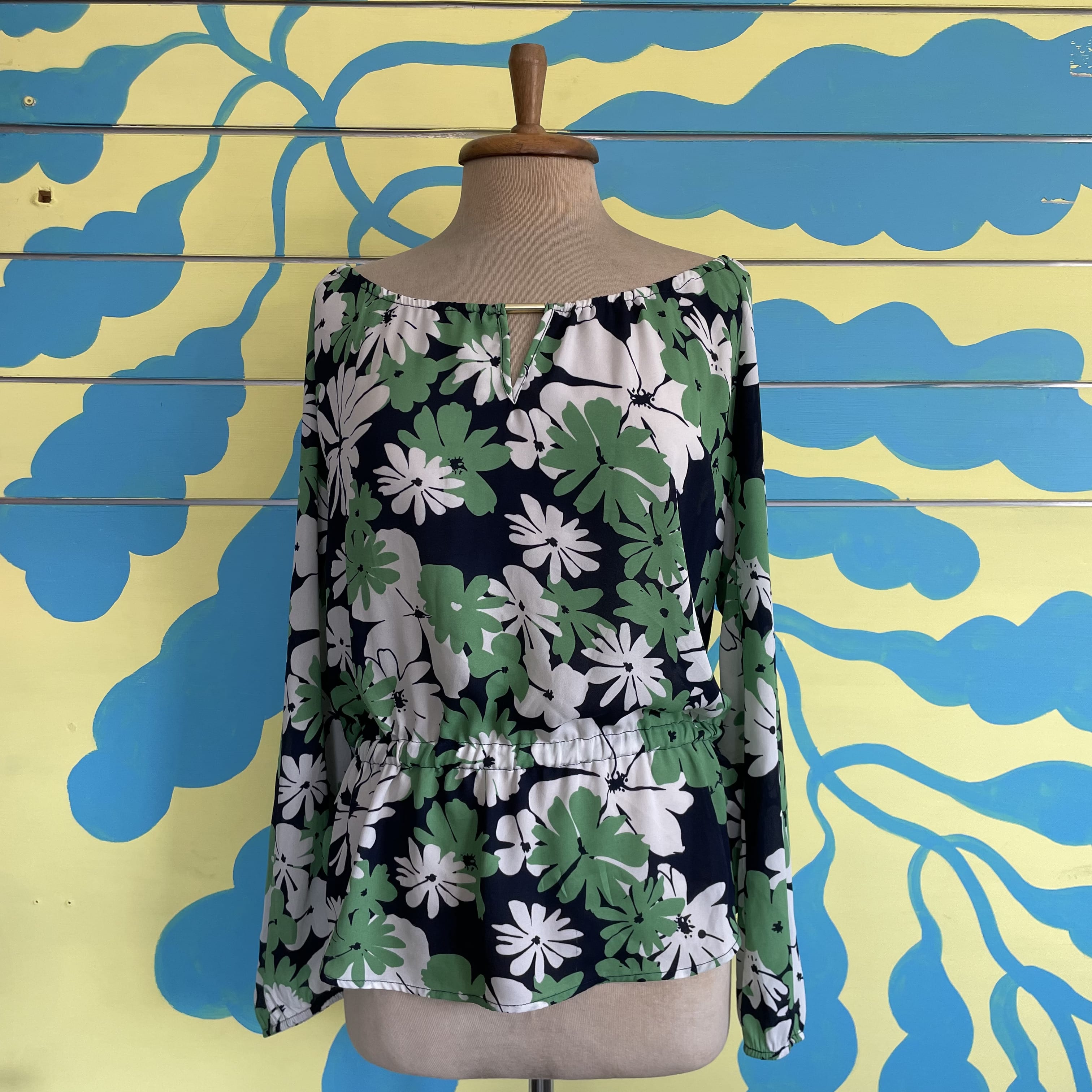 Blusa Flores Verde con Azul - Gallery 1