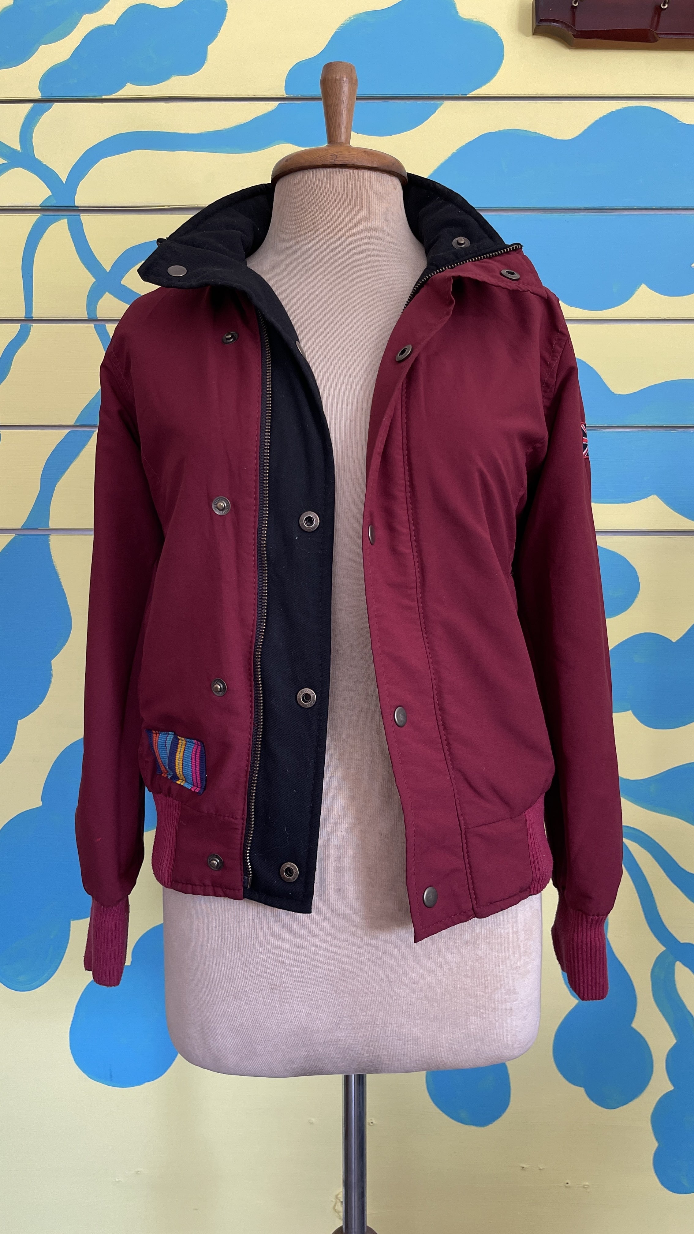 Chaqueta Capucha Doble Faz Vinotinto Waffer Victoria - Gallery 4