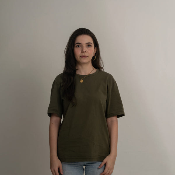 Camiseta Sacramento Verde Militar 100% Algodón Regular Fit Andante