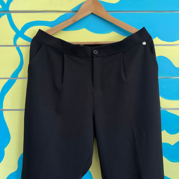 Pantalon Negro - Secondary
