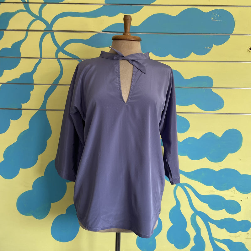 Camisa Morada de Seda - Image 1