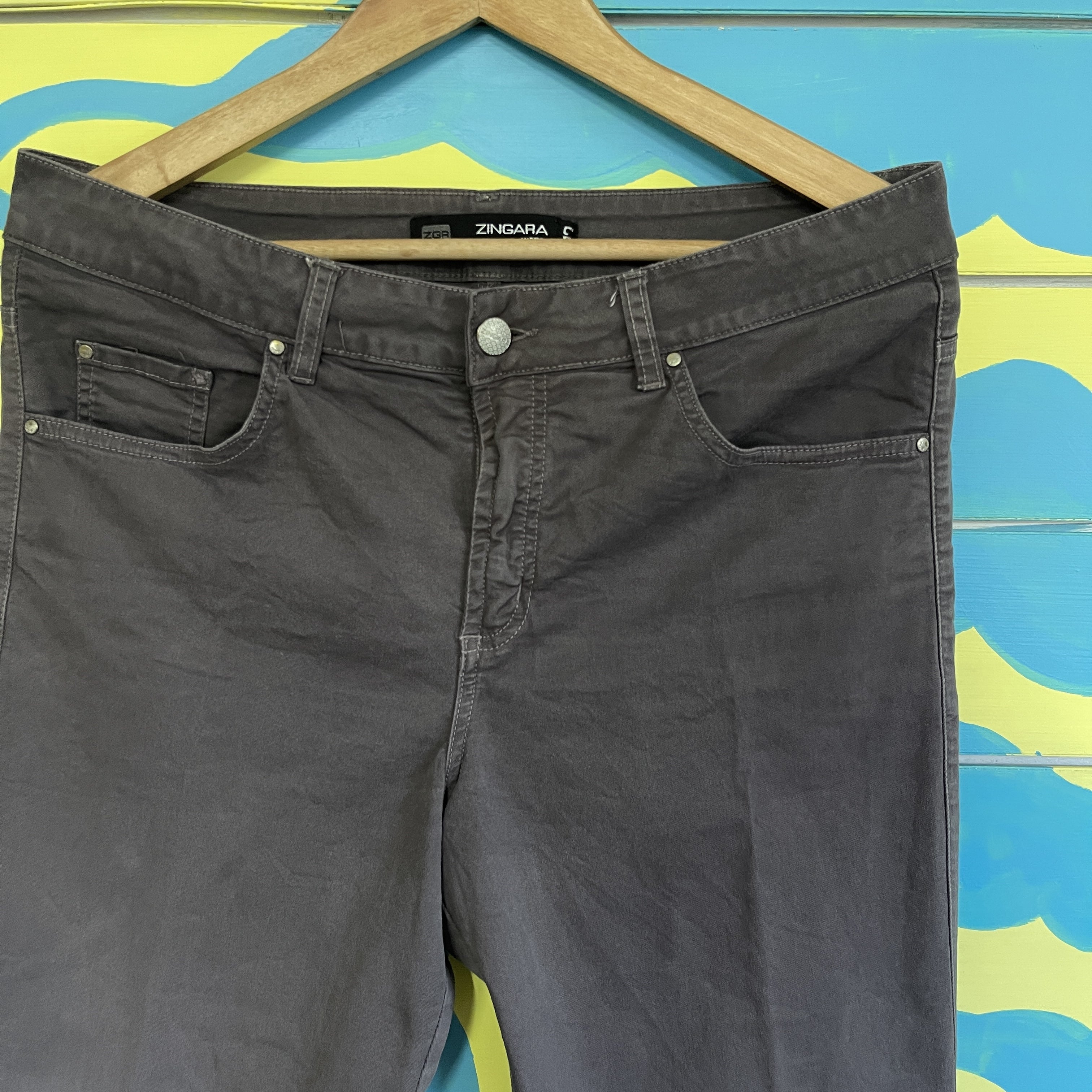 Pantalon Gris Oscuro - Gallery 2