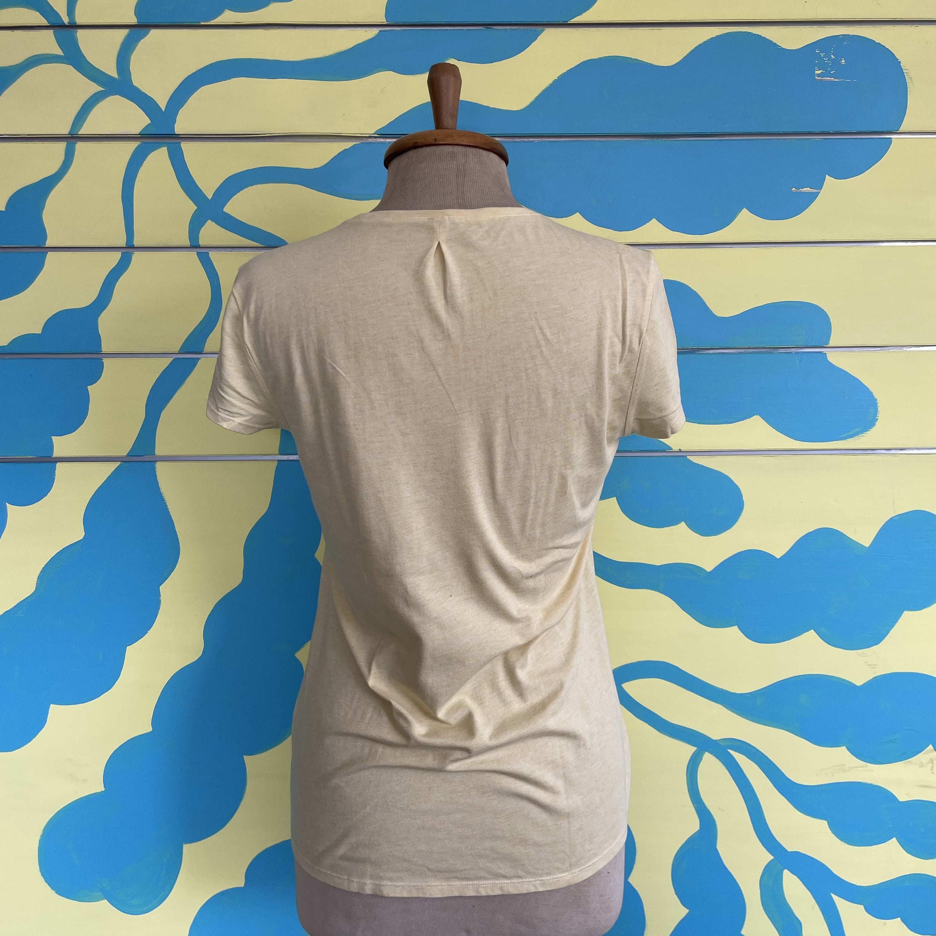 Camiseta Amarilla - Gallery 4