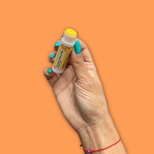 Bálsamo Labial Hidratante de Cúrcuma Rosa y Miel Ayurveda Ancestral