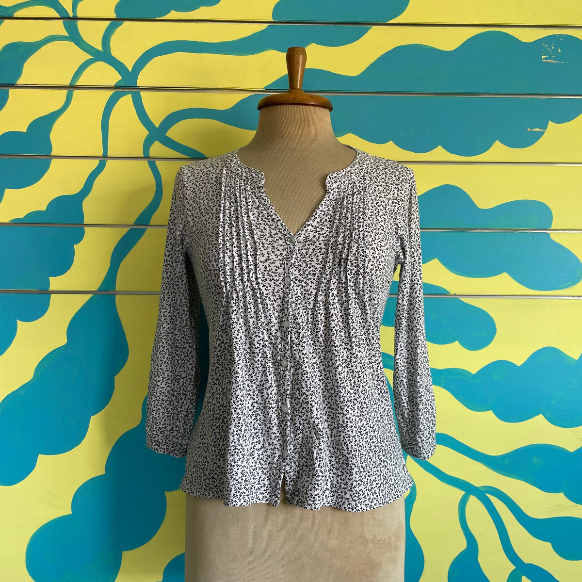 Camisa media manga estampado flores