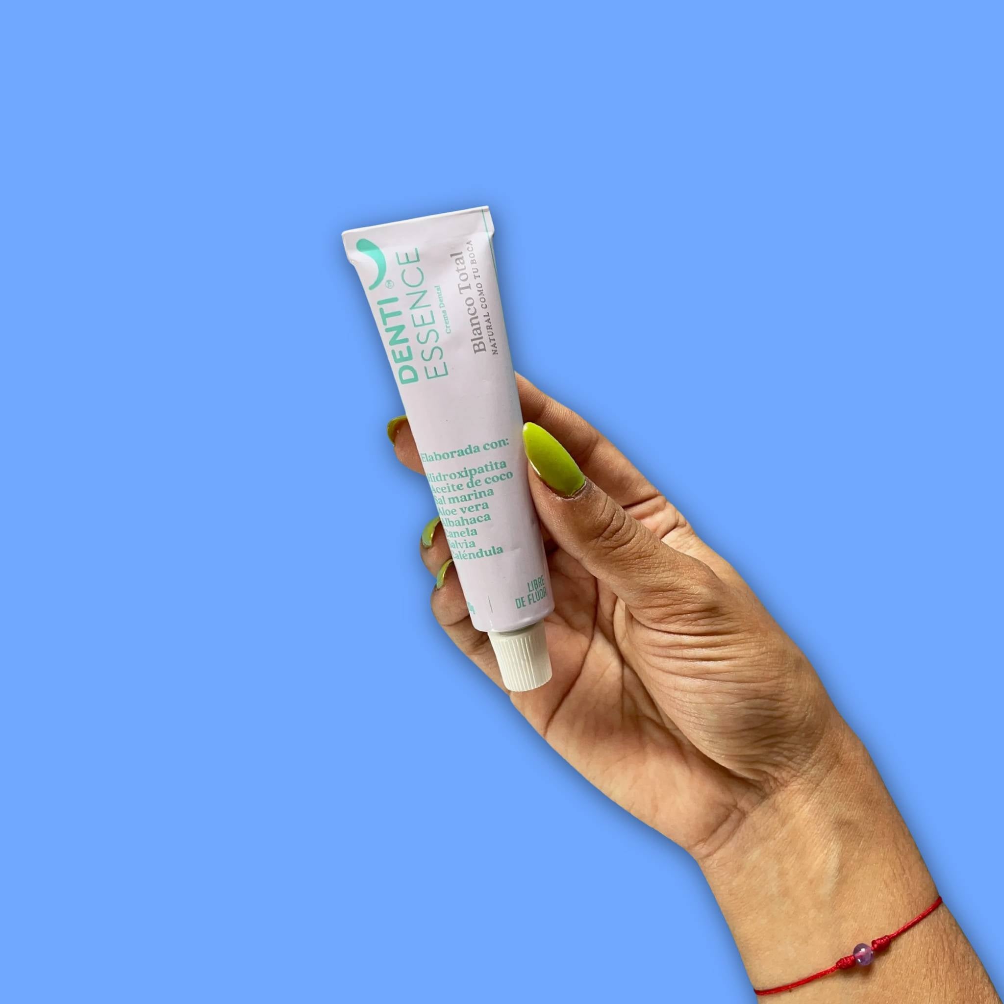 
Crema Dental sin Flúor Blanco Total 90 gr. Denti Essence
