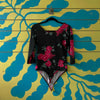 Body manga larga negro con flores rosadas