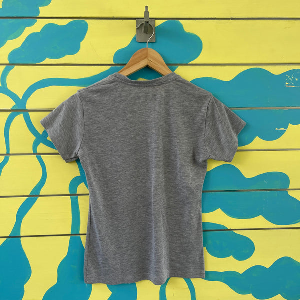 Camiseta Gris Corazon Animal Vegano - Secondary