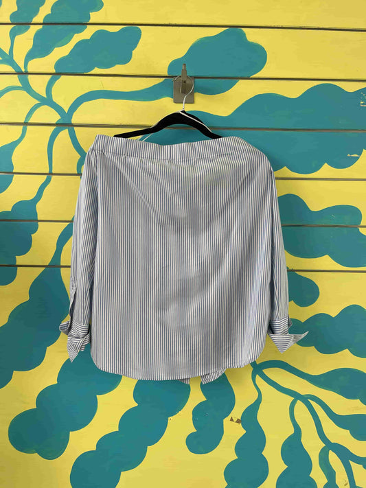Camisa de cuello ancho de rayas azul