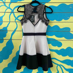 Vestido blanco y negro - Thumbnail 2