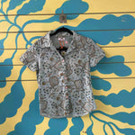 Camiseta azul con figuras - Thumbnail 1