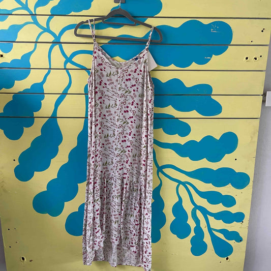 Vestido largo blanco de flores