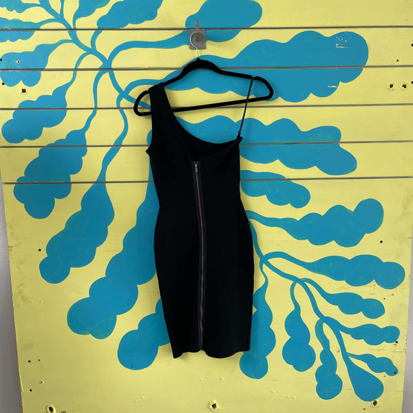 Vestido de hombro destapado negro - Secondary