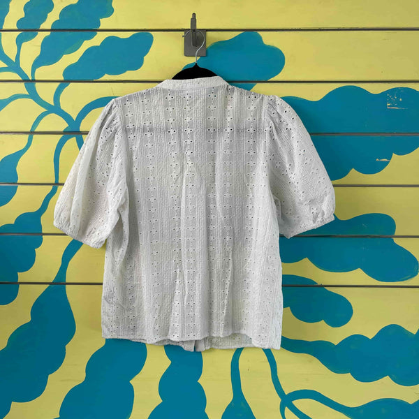 Camisa blanca - Secondary