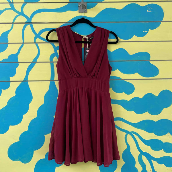 Vestido vinotinto