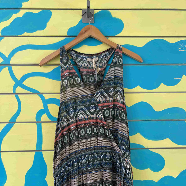 vestido con cola Tennis