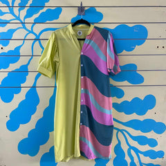 Vestido amarillo y de colores