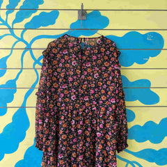 Vestido Negro con flores rosa y naranja