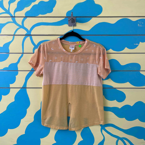 Blusa de pijama amarilla