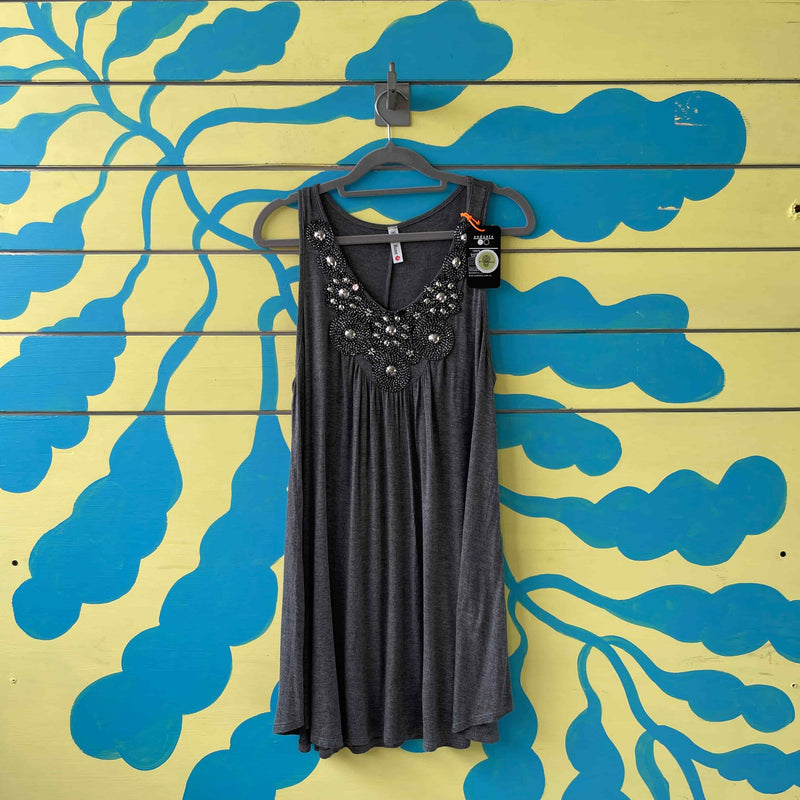 Camiseta gris de P& Rose talla S - Image 1