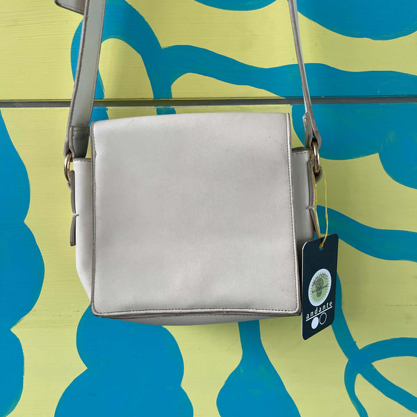 Bolso color crema - Secondary