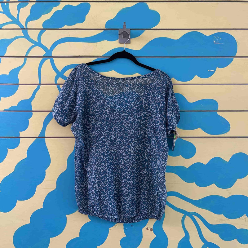 Blusa azul de puntos talla M - Image 2