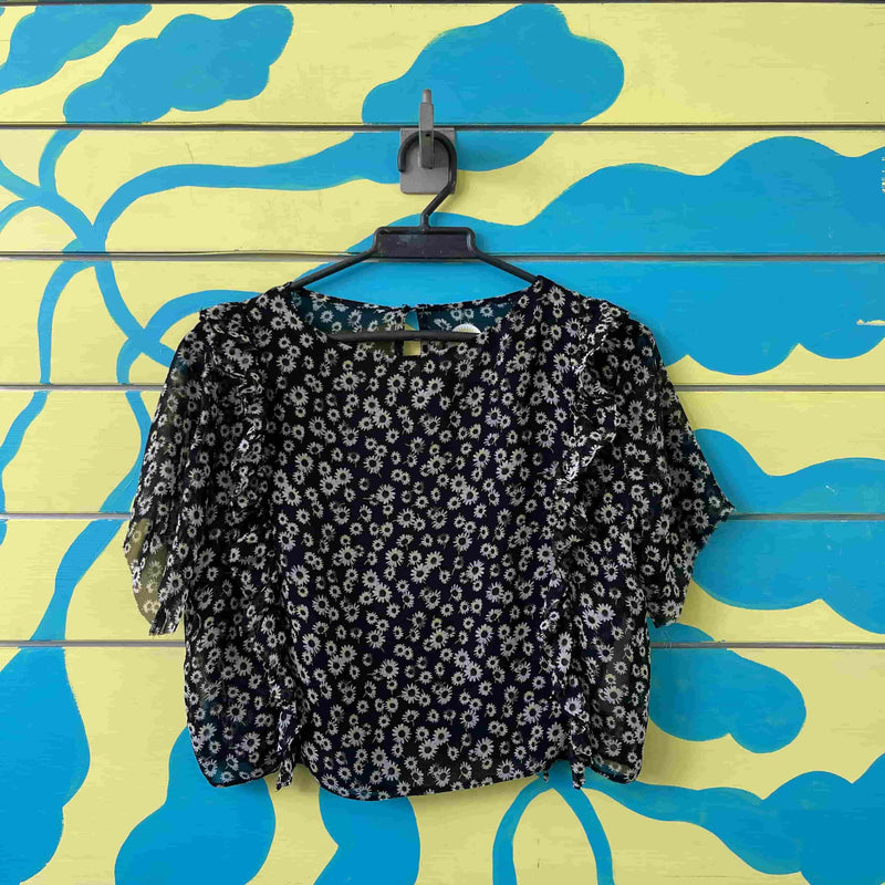 Camisa negra flores blancas talla S - Image 1