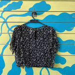 Camisa negra flores blancas talla S - Thumbnail 2