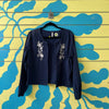 Kimono azul oscuro bordado blanco