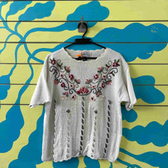 Camiseta  blanca tejida en cinta talla L