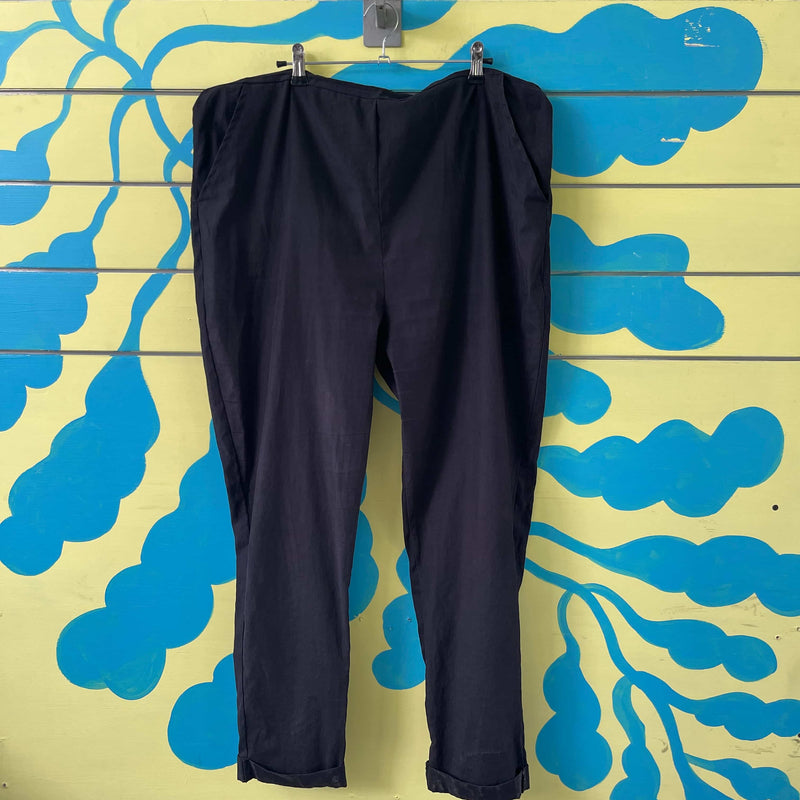 Overool negro talla 10 - Image 4