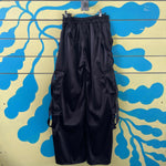 Pantalon negro de satin talla L - Thumbnail 2