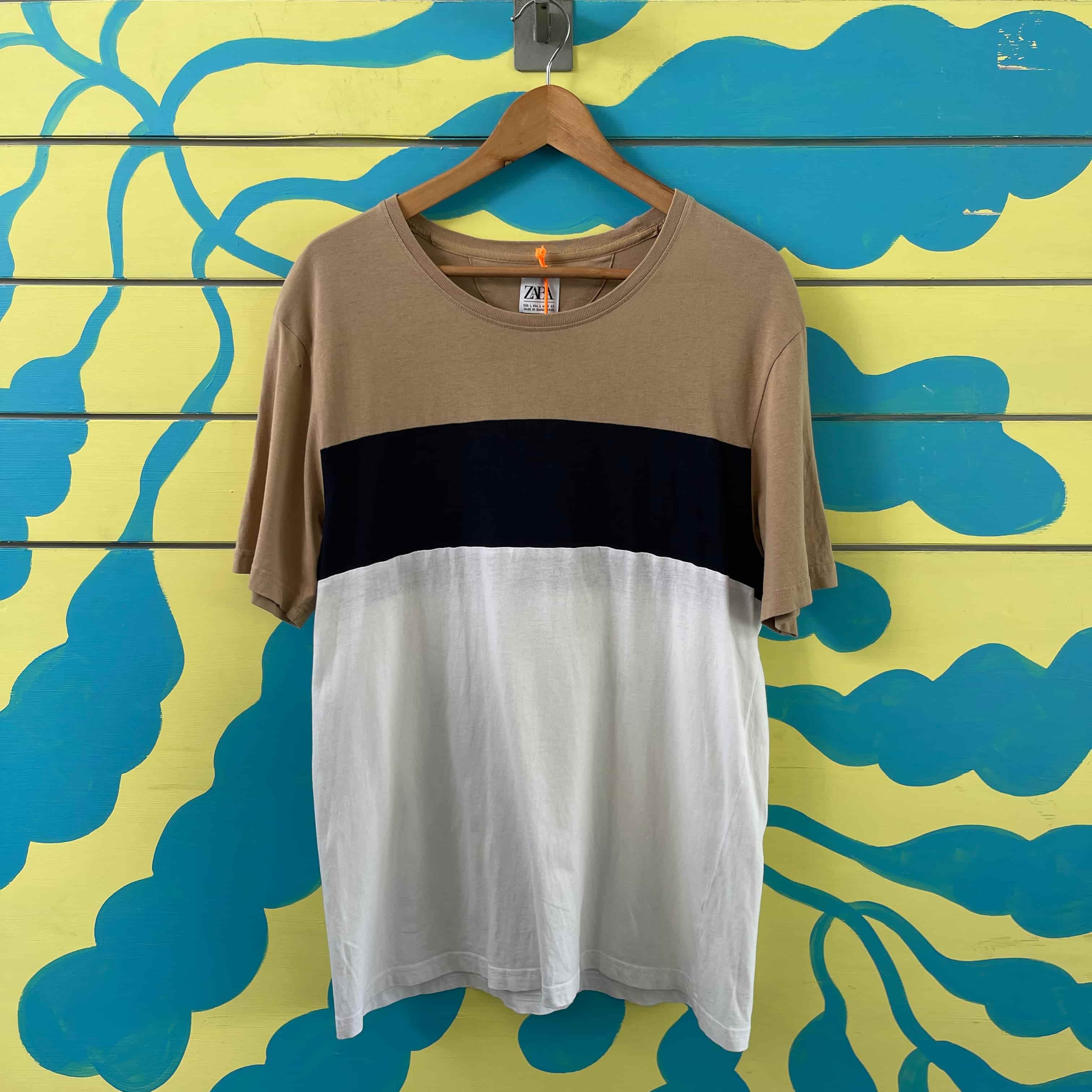 Camiseta hombre cafe,azul, blanca talla L