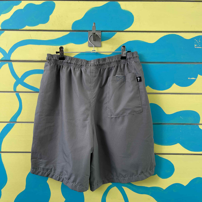 Pantalonetagris NKI talla L - Image 2